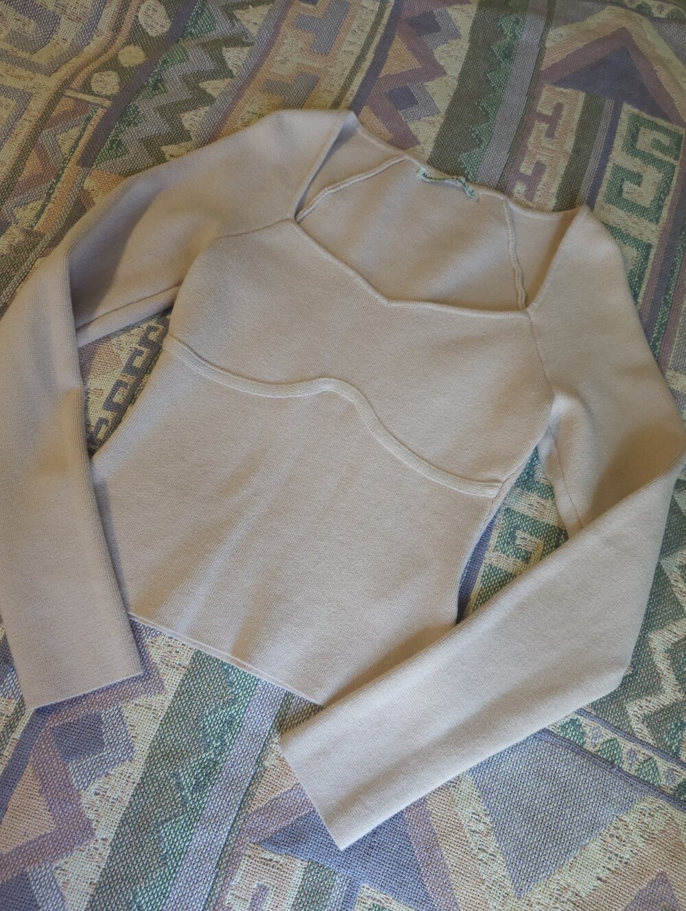 Abercrombie & Fitch Long-Sleeve Sweetheart Sweater Size Small Baby Pink